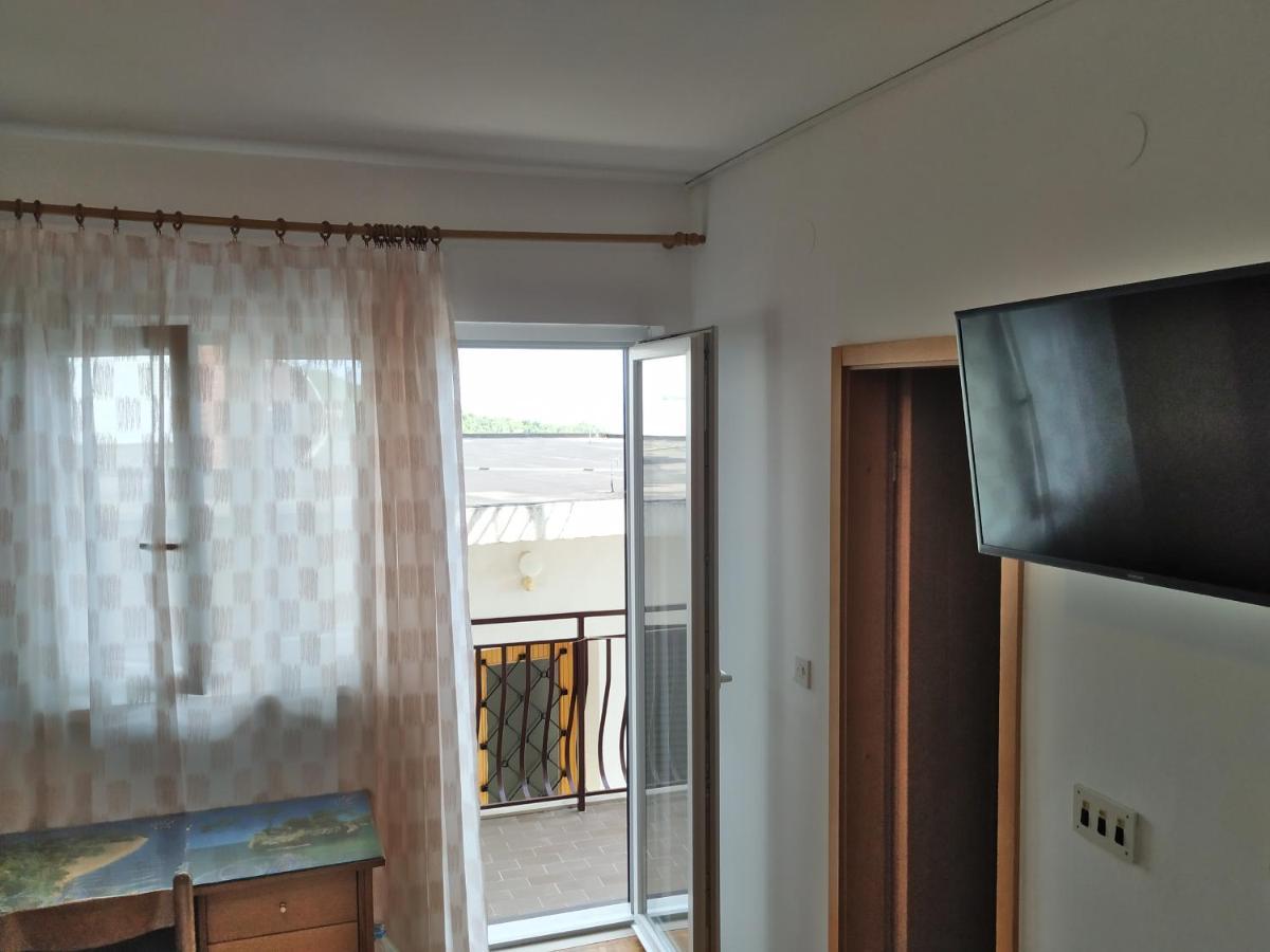 Apartments Pino Brela Extérieur photo